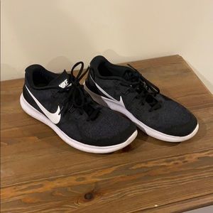 RN Nike runners - Nike - black